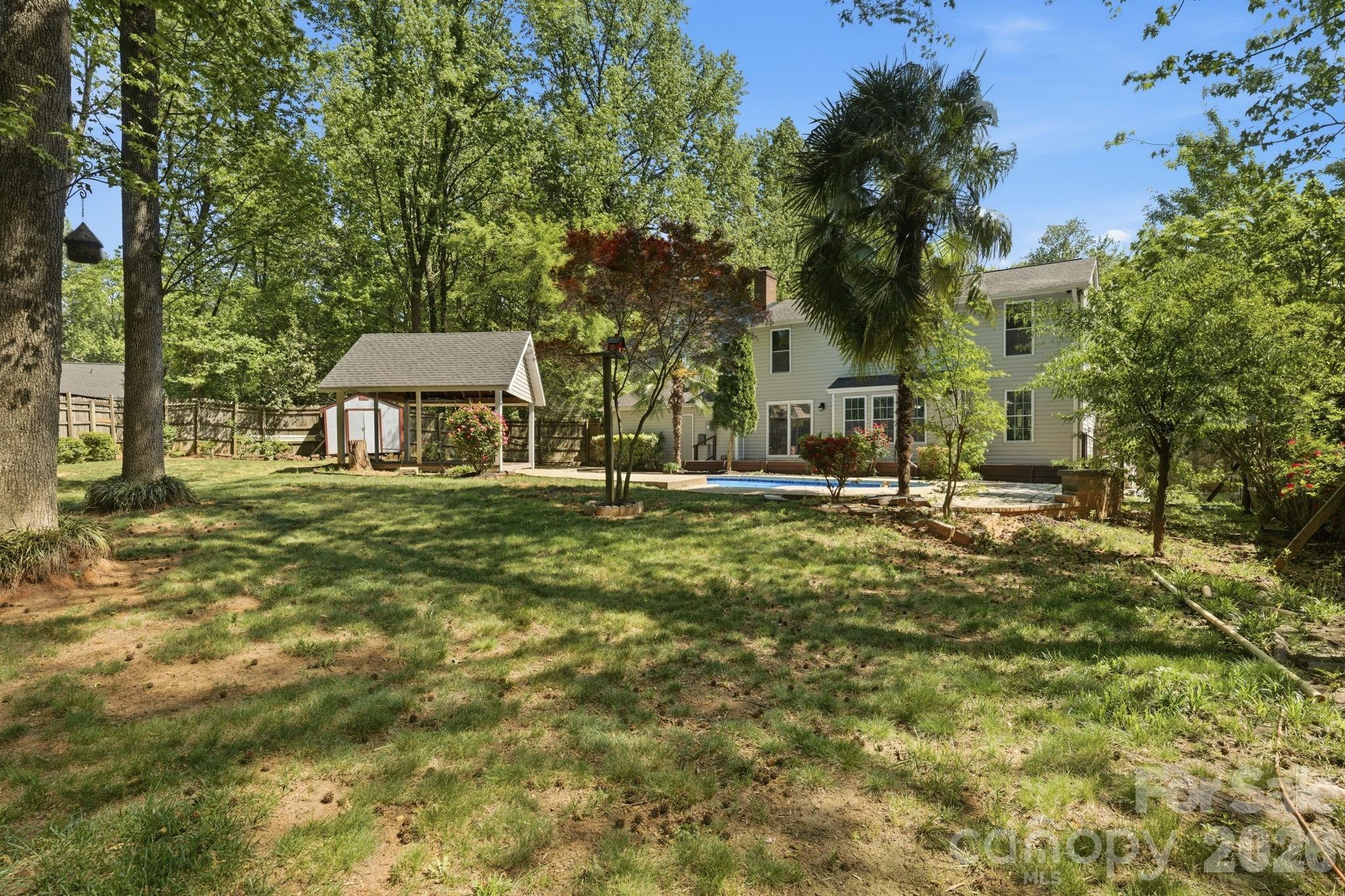 Candlelight Forest - Residential