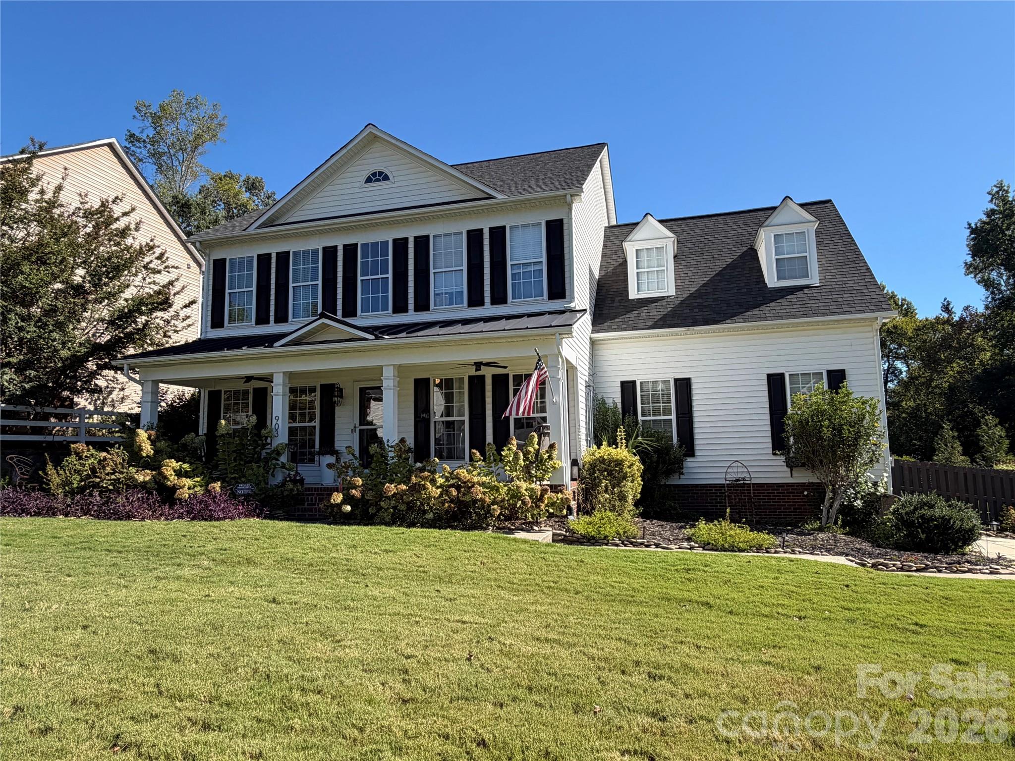 903 Colnago Place