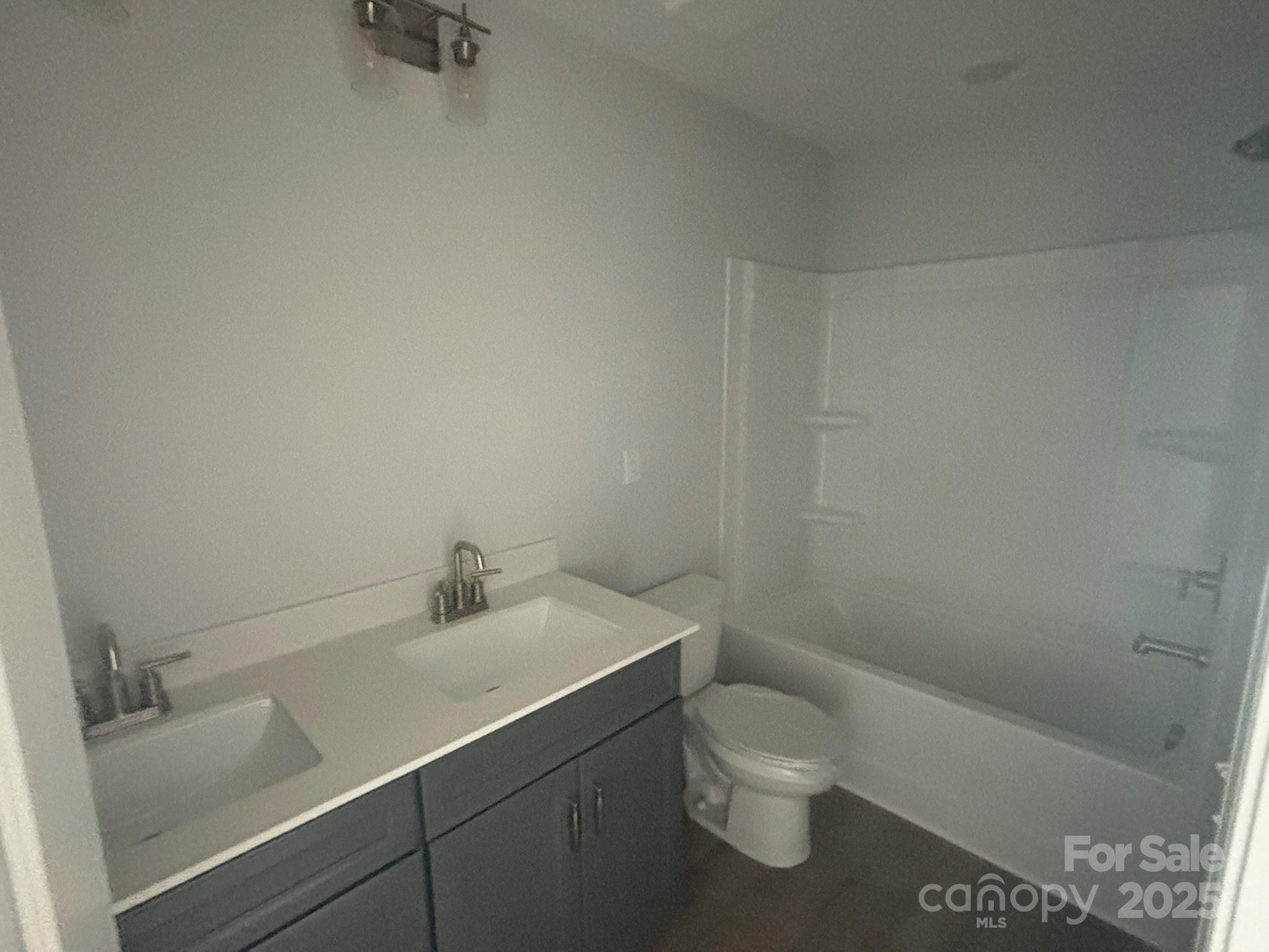 Waterford Commons - Residential