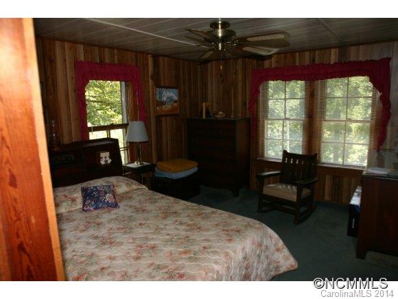 Bat Cave Manor - Residential