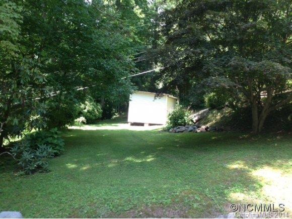 Bat Cave Manor - Residential