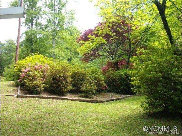 Bat Cave Manor - Residential