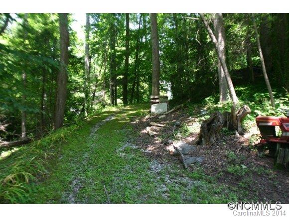 Bat Cave Manor - Residential