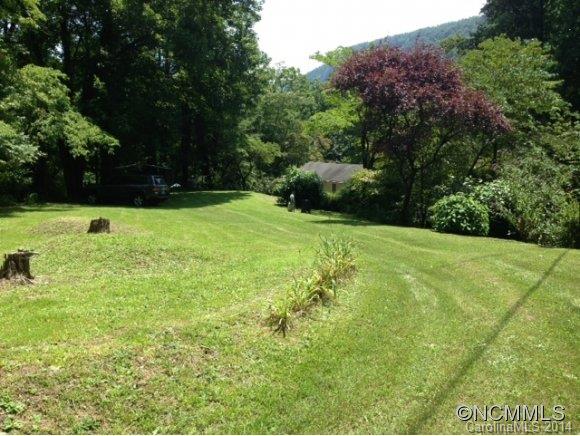 Bat Cave Manor - Residential