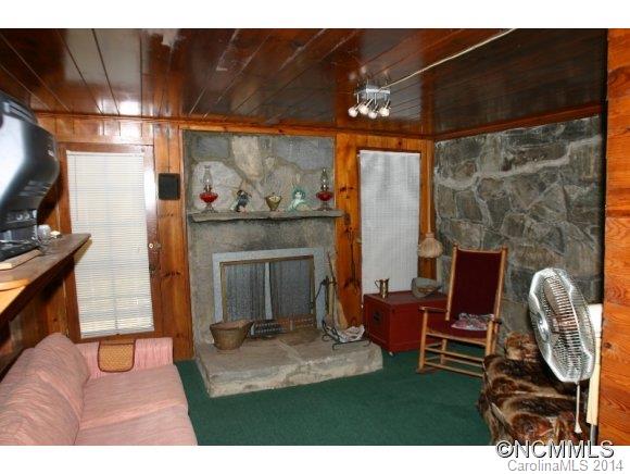 Bat Cave Manor - Residential