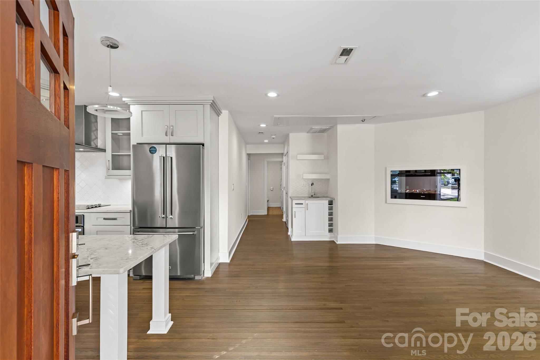 442 Lorna Street