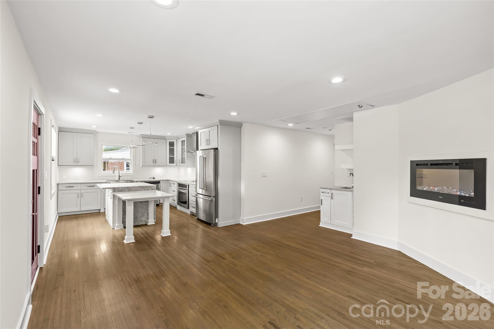 442 Lorna Street