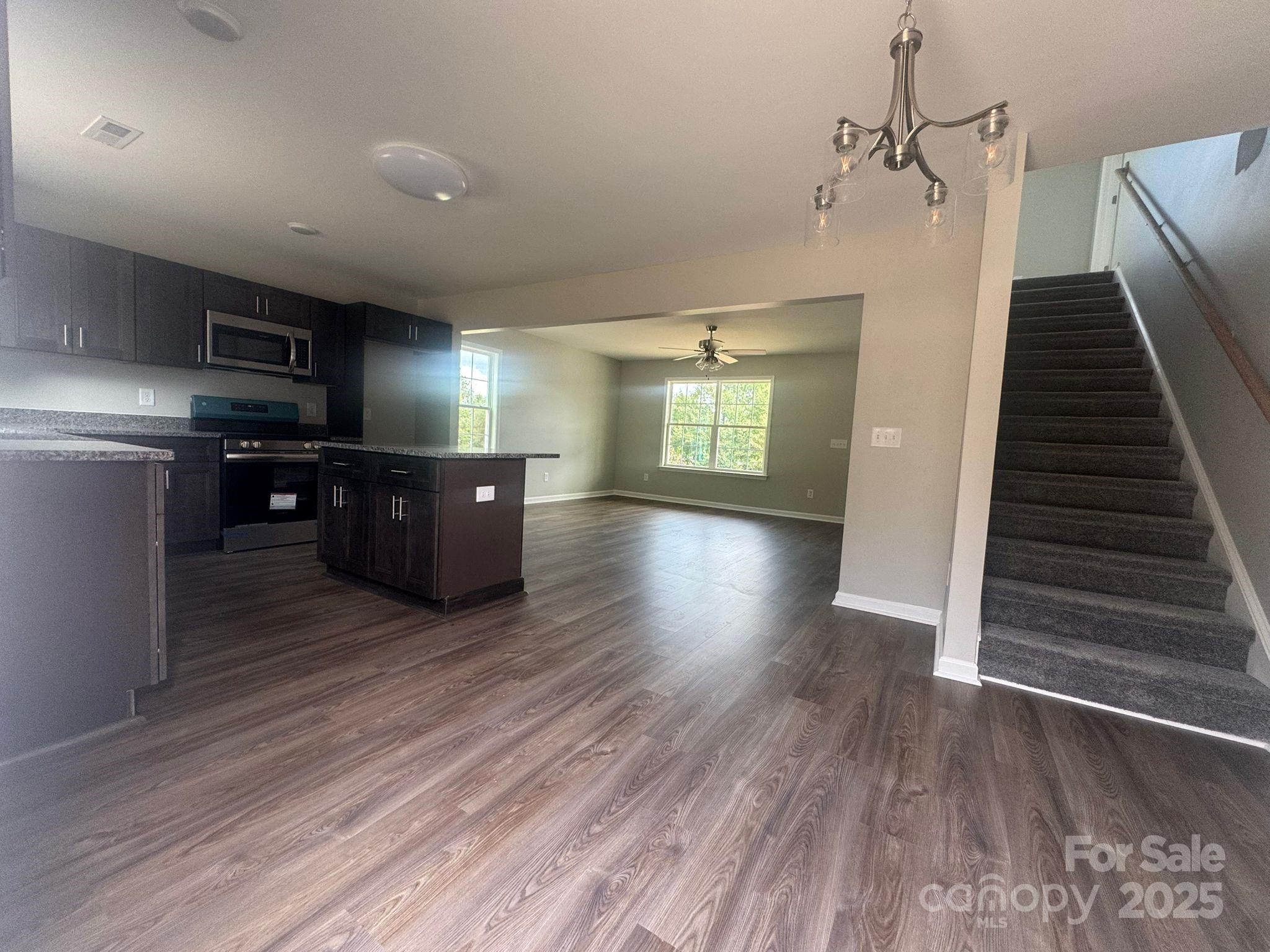 31822 Hwy 9 Highway 11