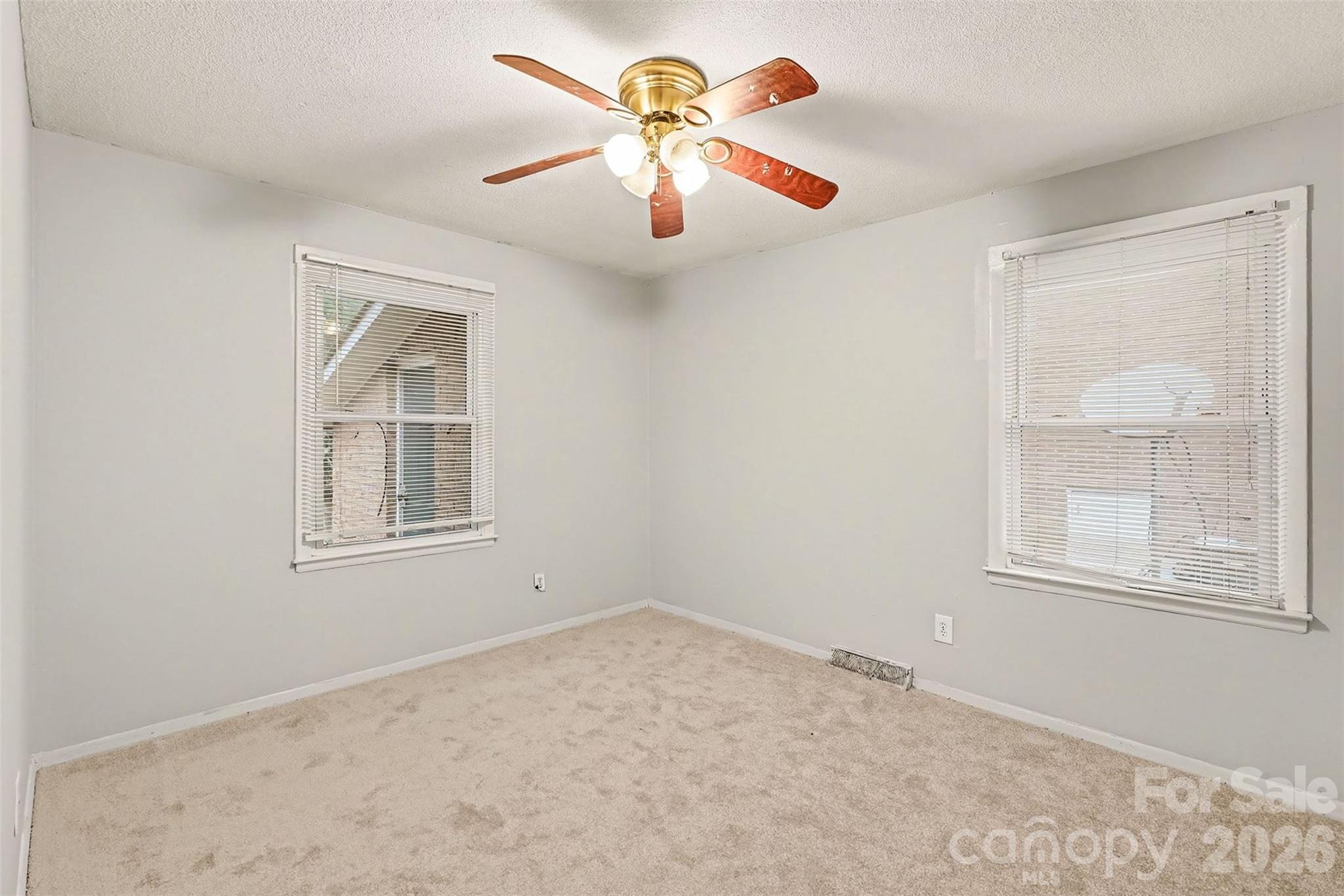Lake Plaza - Residential Income