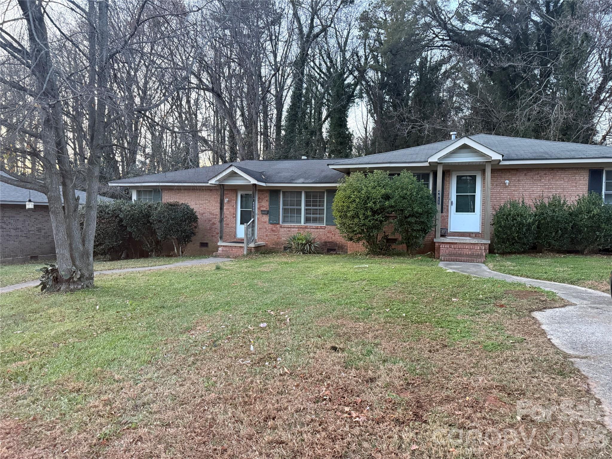 Lake Plaza - Residential Income