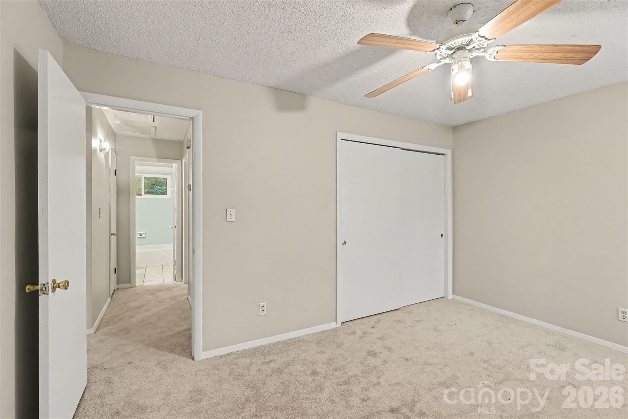 Lake Plaza - Residential Income