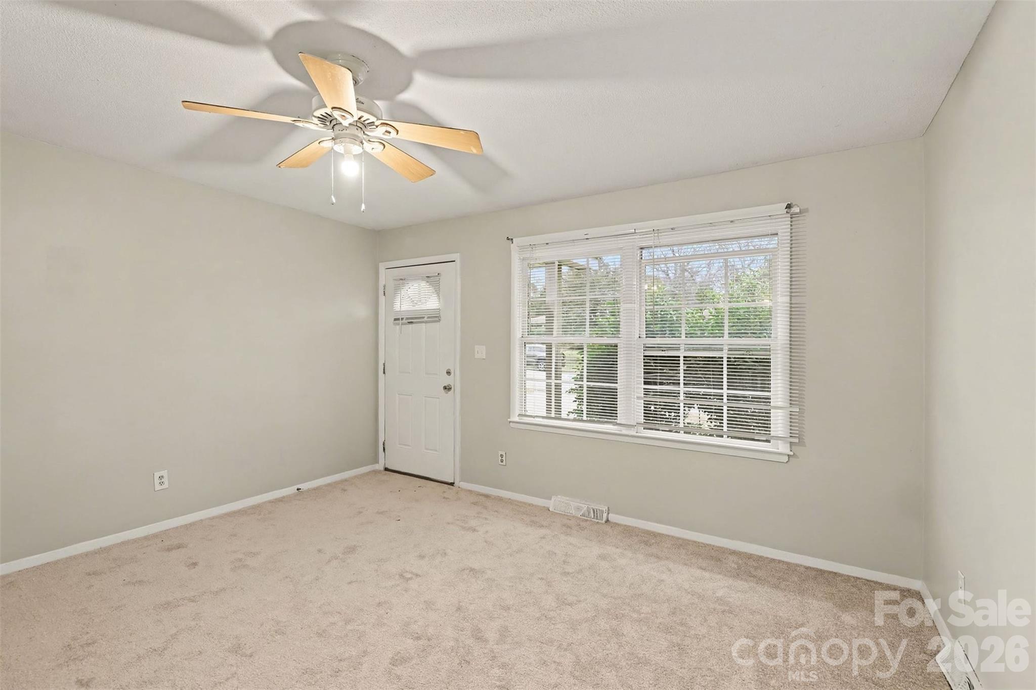 Lake Plaza - Residential Income