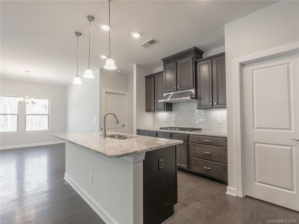 The Vineyards on Lake Wylie - Residential