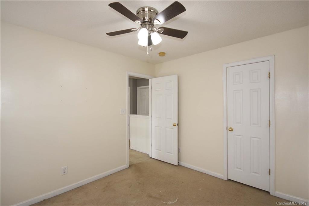 Tall Oaks - Residential