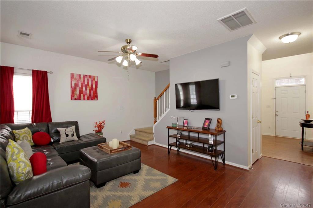 Tall Oaks - Residential