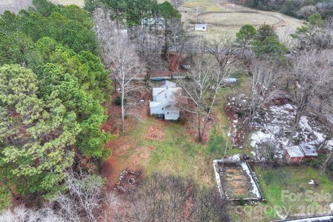 Photo of 18613 Newsome Road, Oakboro, NC 28129 (MLS # 4353015)