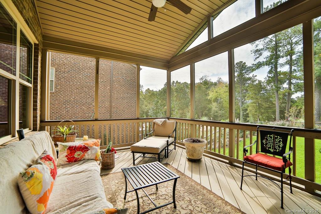 Windbluff Court - Residential