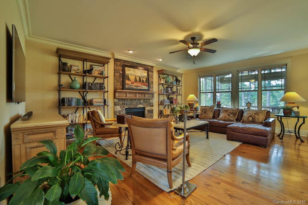 Windbluff Court - Residential