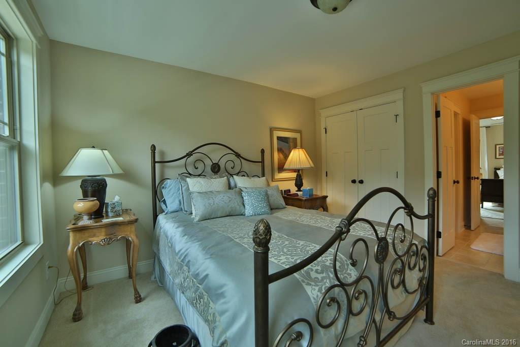 Windbluff Court - Residential