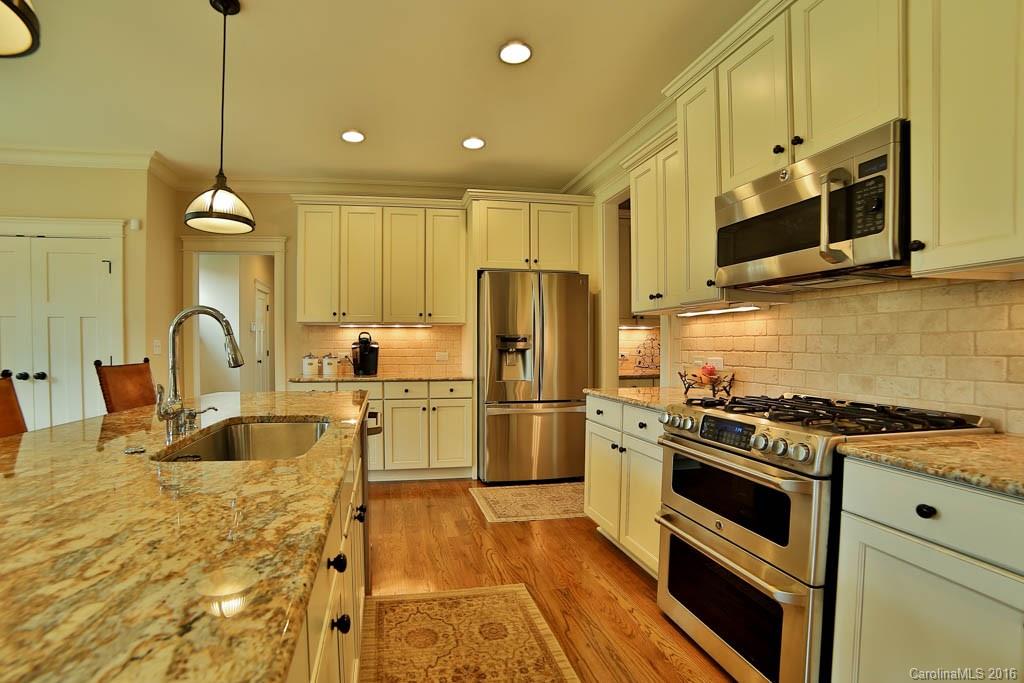 Windbluff Court - Residential