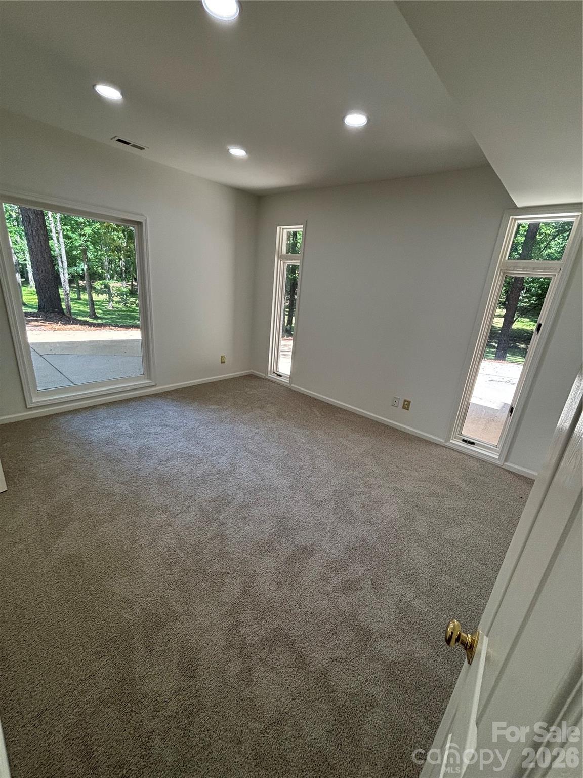 Mountain Point - Residential
