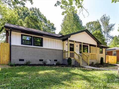 3132 Sudbury Road Charlotte NC 28205