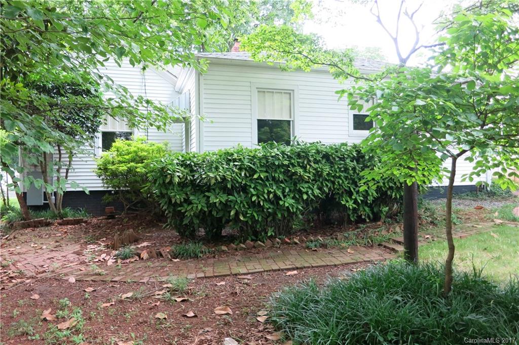 Country Club Estates - Residential