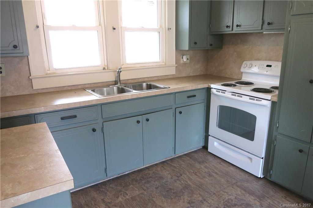 Country Club Estates - Residential