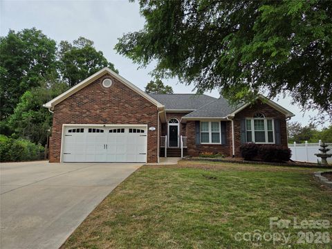 Photo of 1319 Mistletoe Ridge Place NW, Concord, NC 28027 (MLS # 4378894)