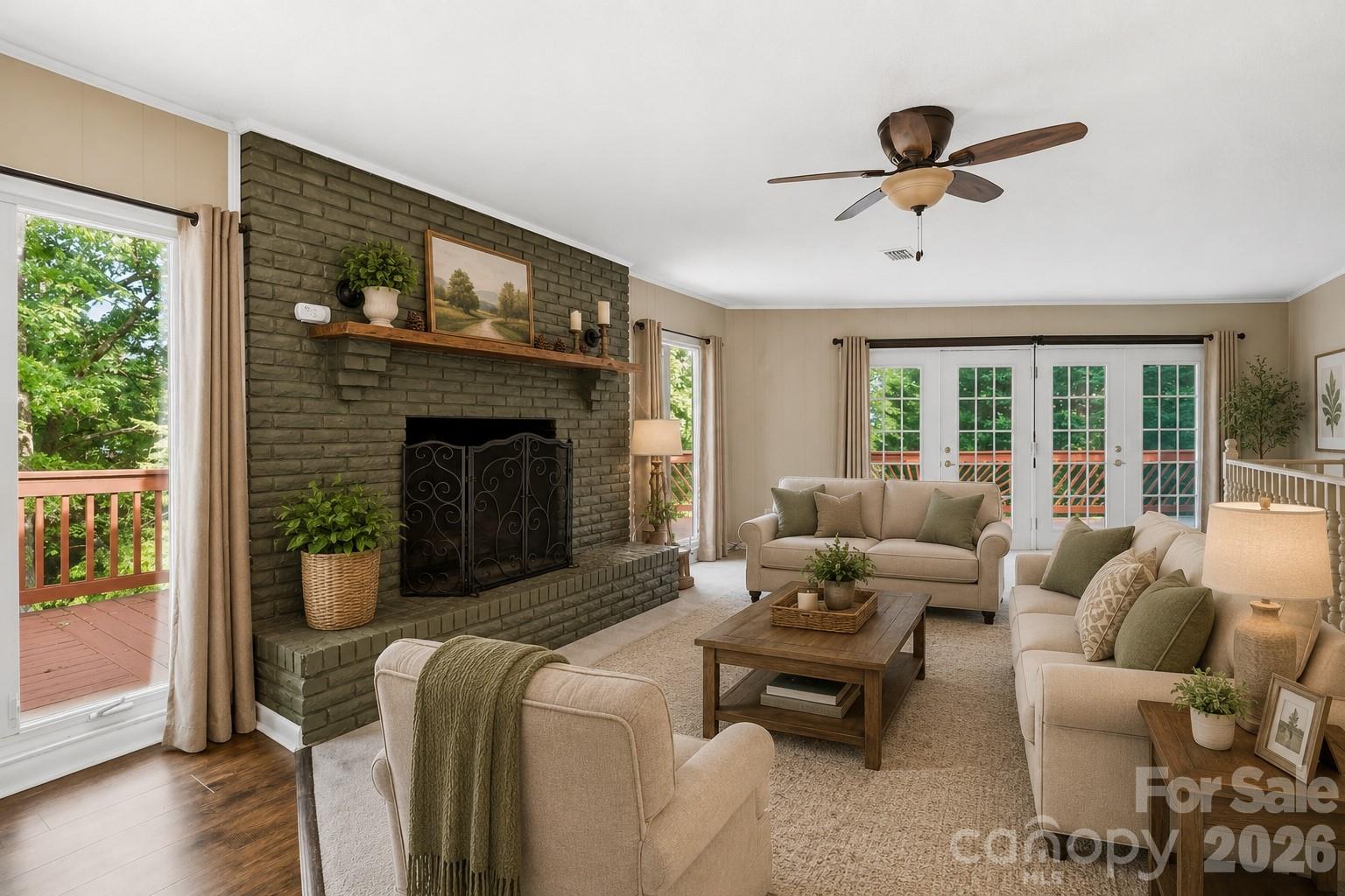 Pine Mountain Lakes - Residential