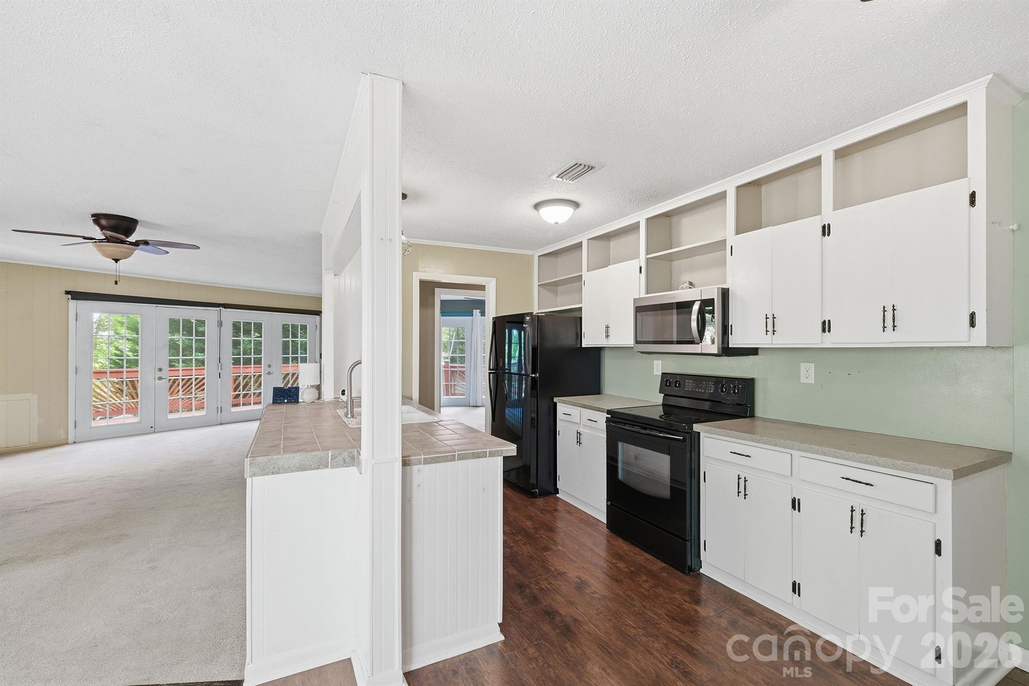 Pine Mountain Lakes - Residential