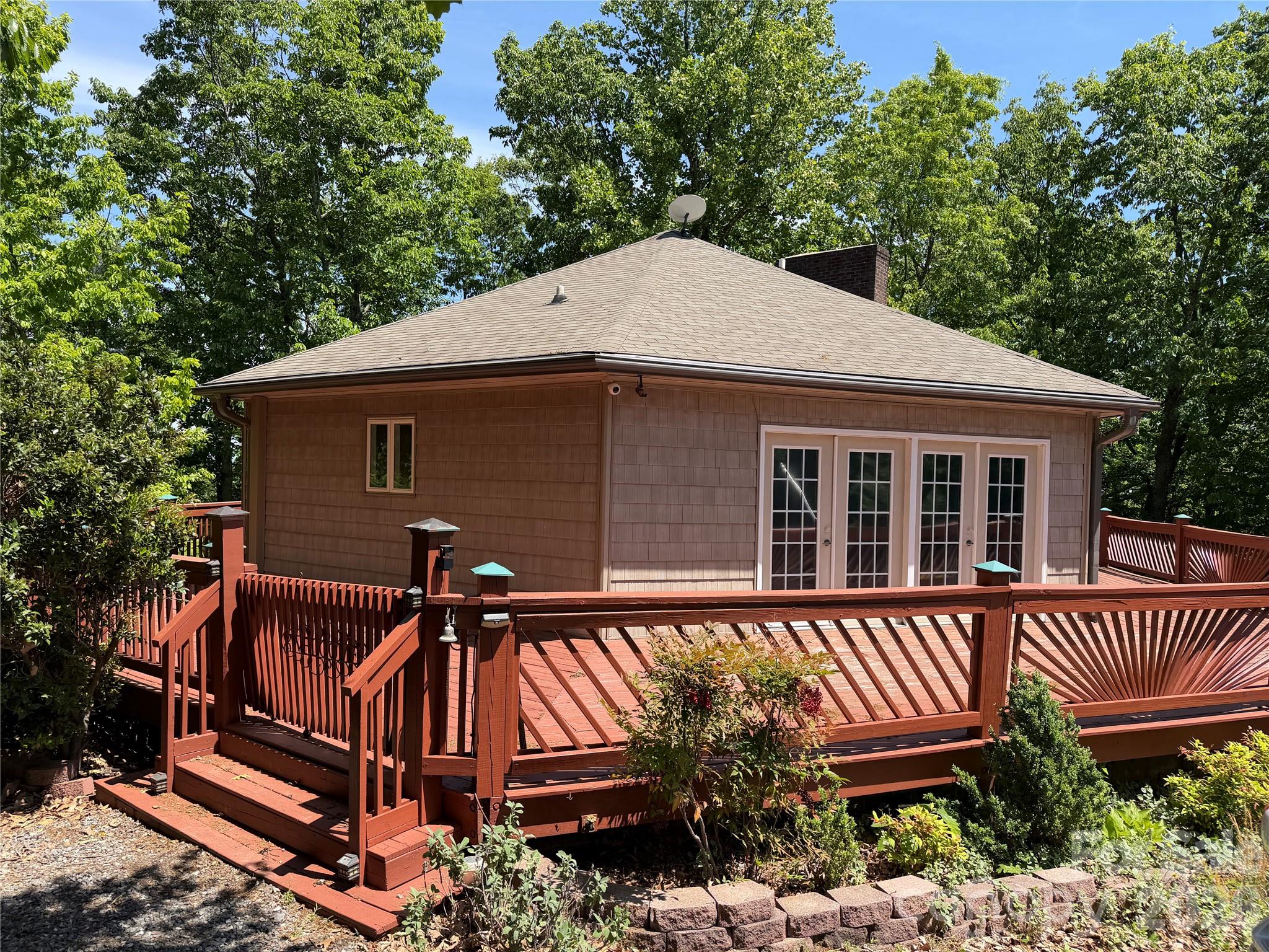 Pine Mountain Lakes - Residential