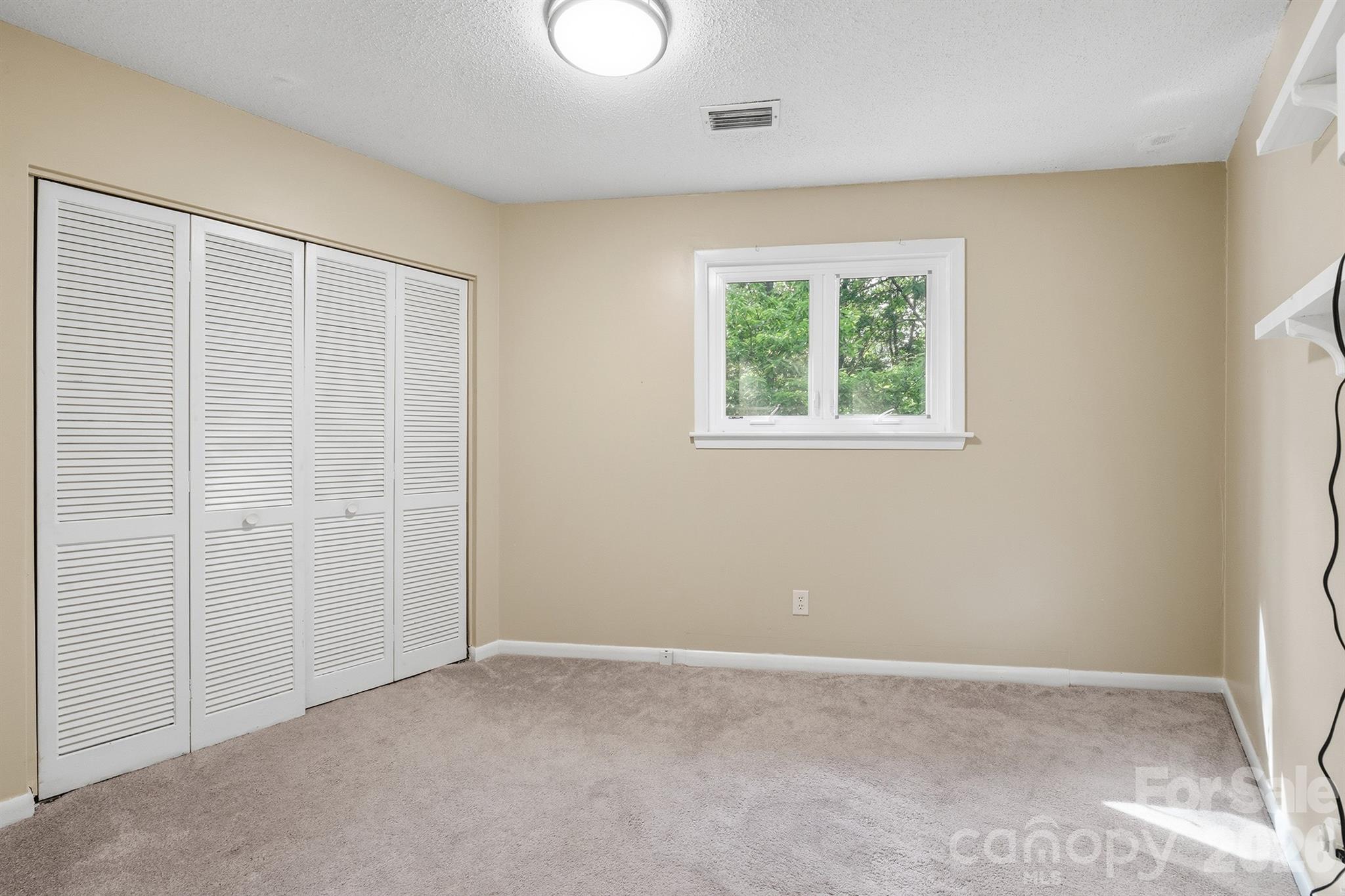 Pine Mountain Lakes - Residential