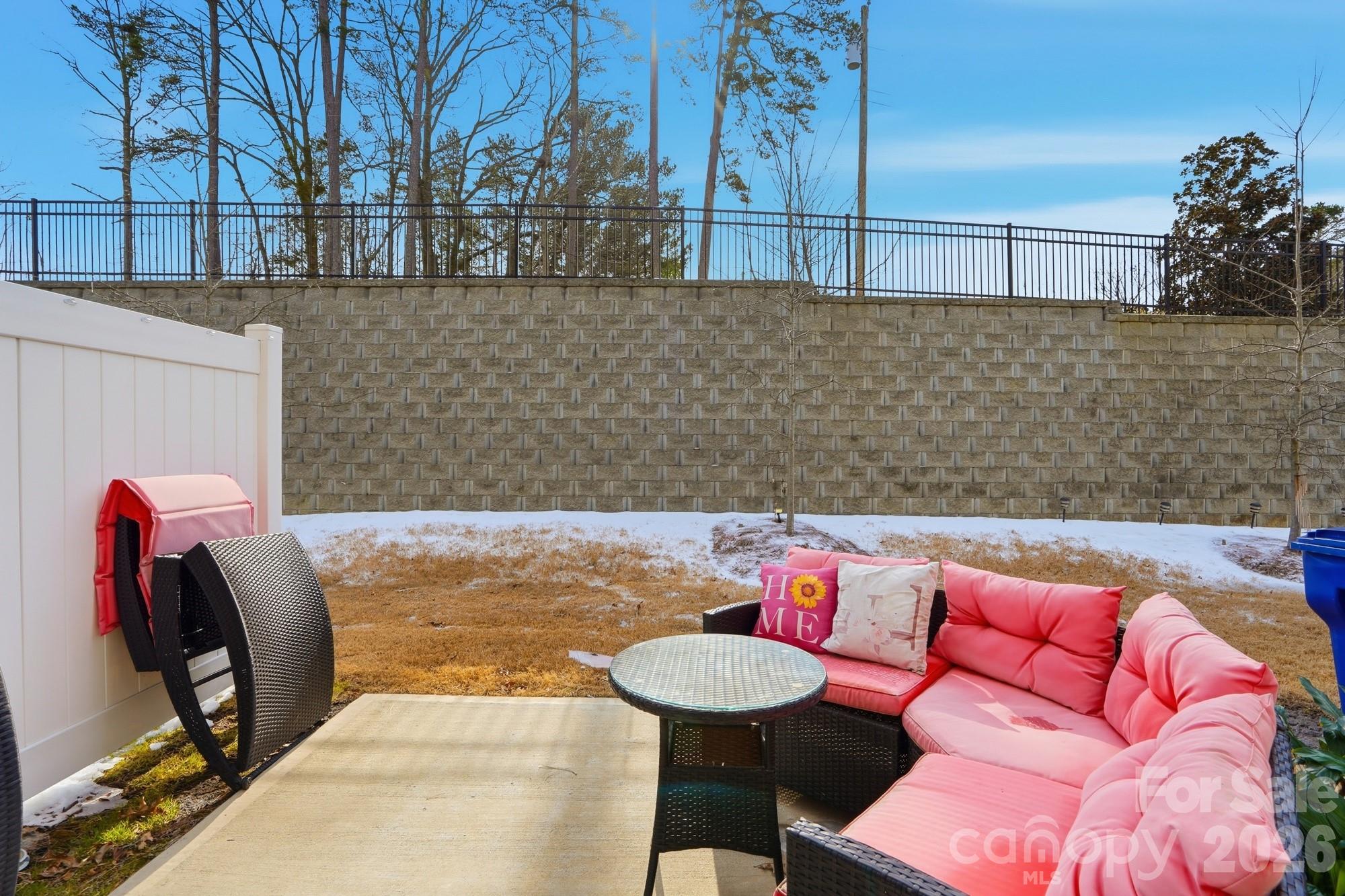 Magnolia Walk - Residential