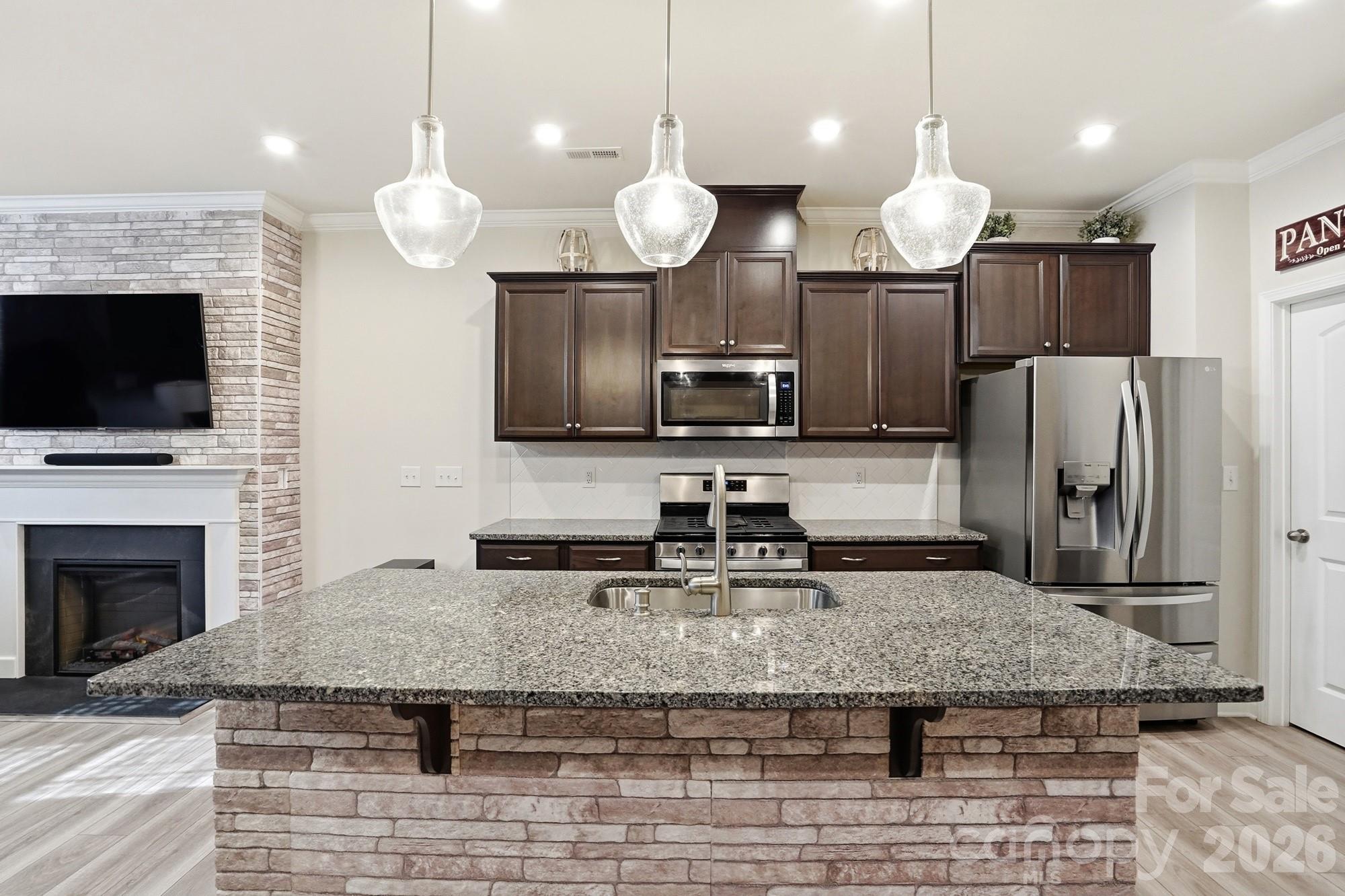 Magnolia Walk - Residential