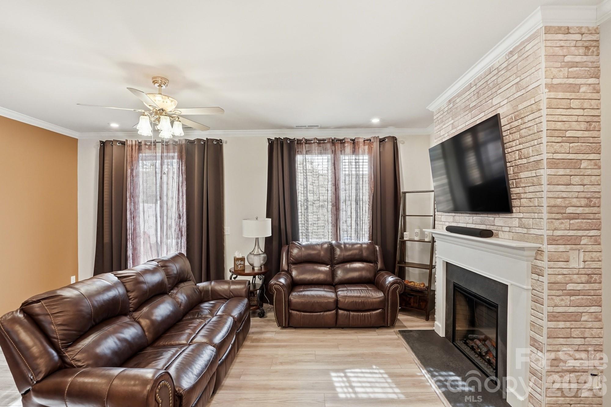 Magnolia Walk - Residential