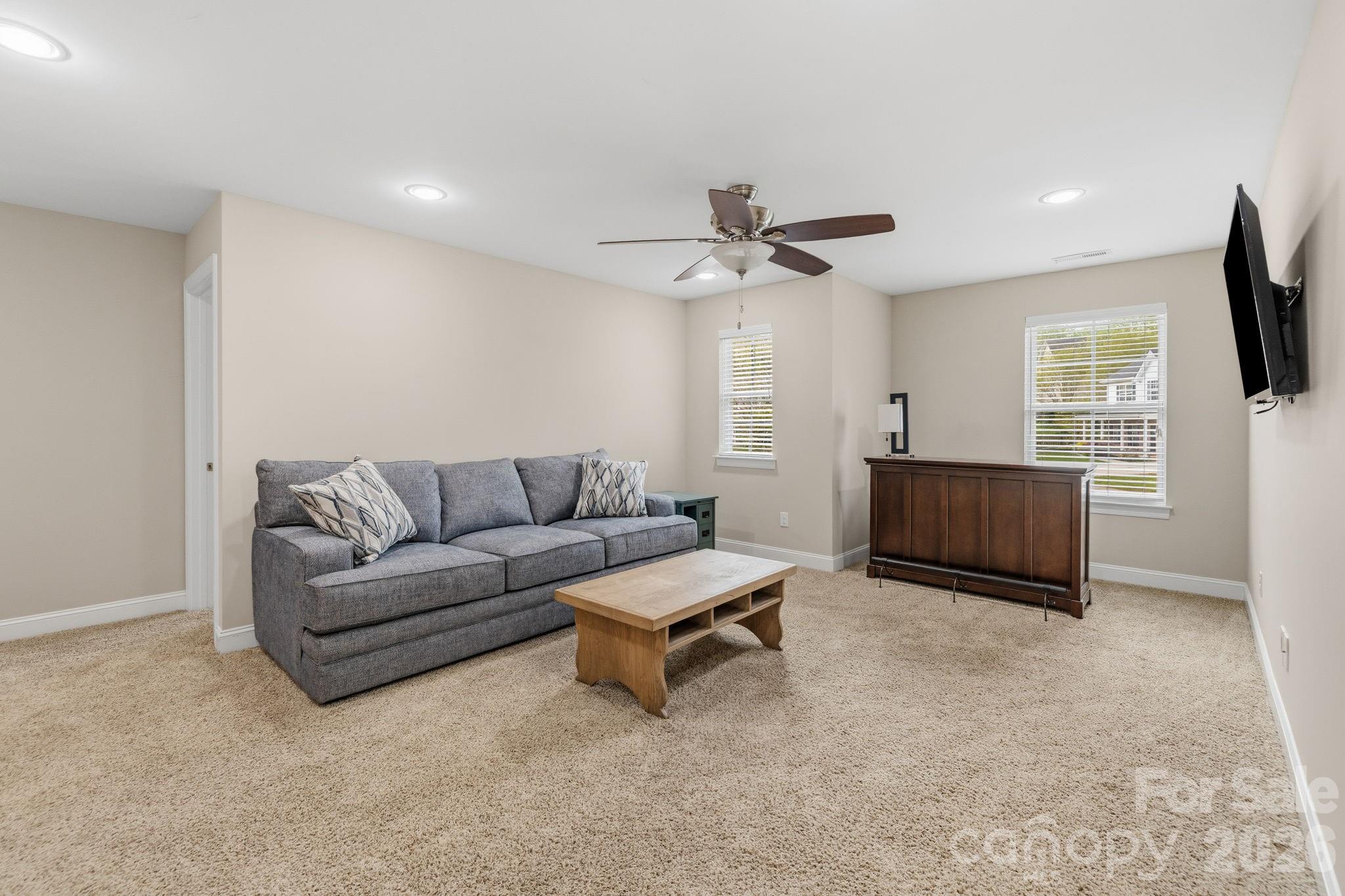 Mill Creek Falls - Residential