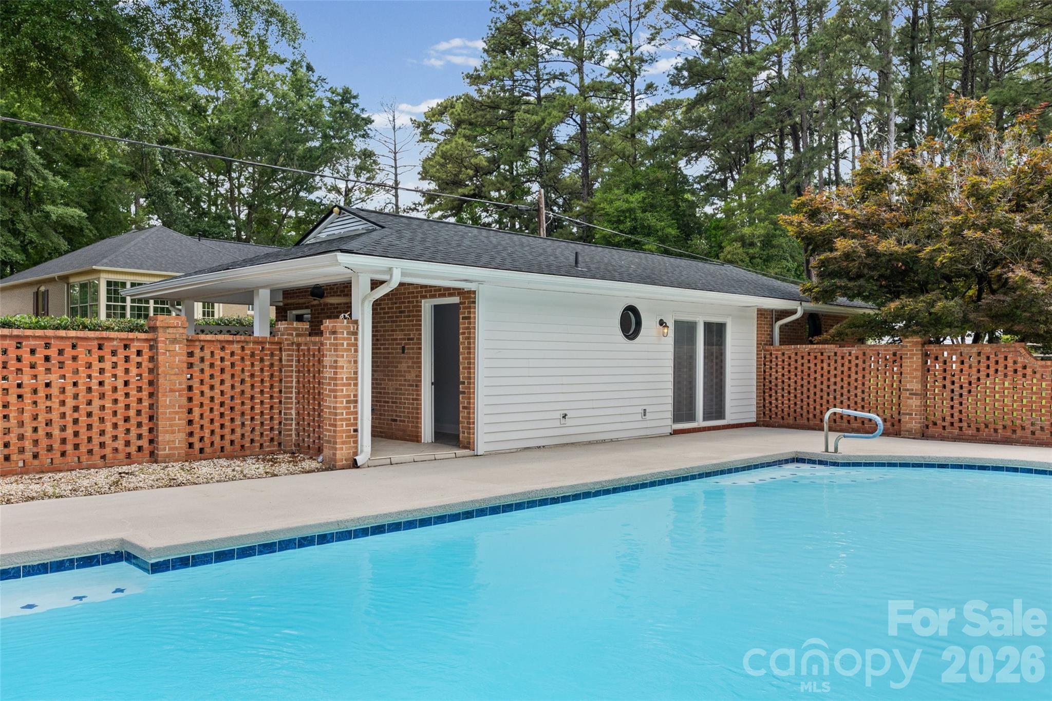 Meadow Lakes - Residential