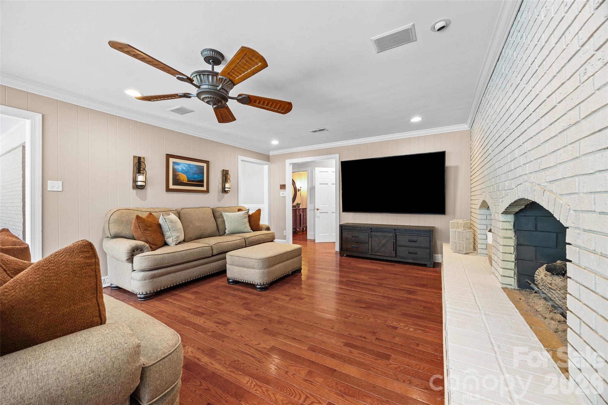 Meadow Lakes - Residential