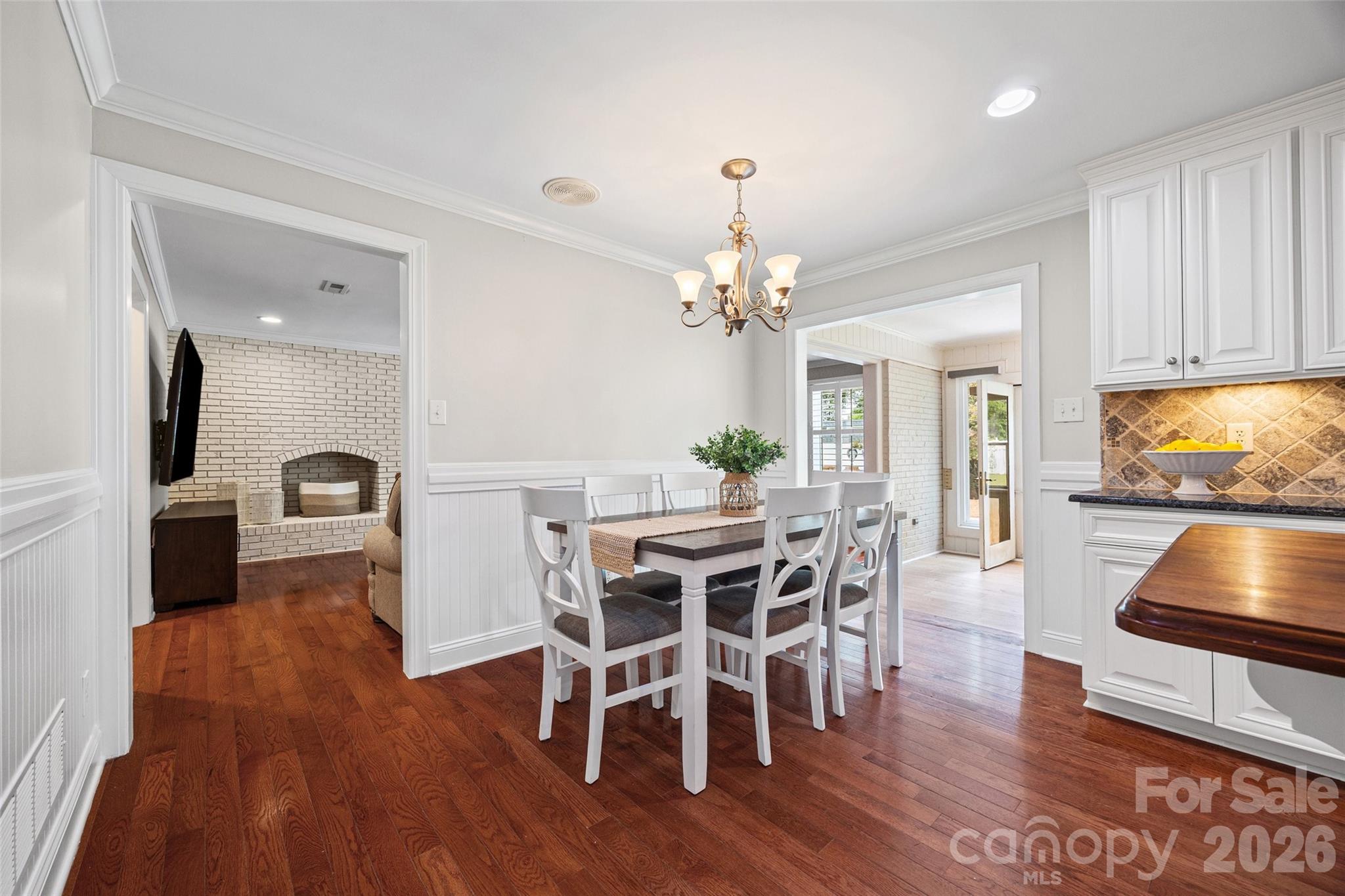 Meadow Lakes - Residential