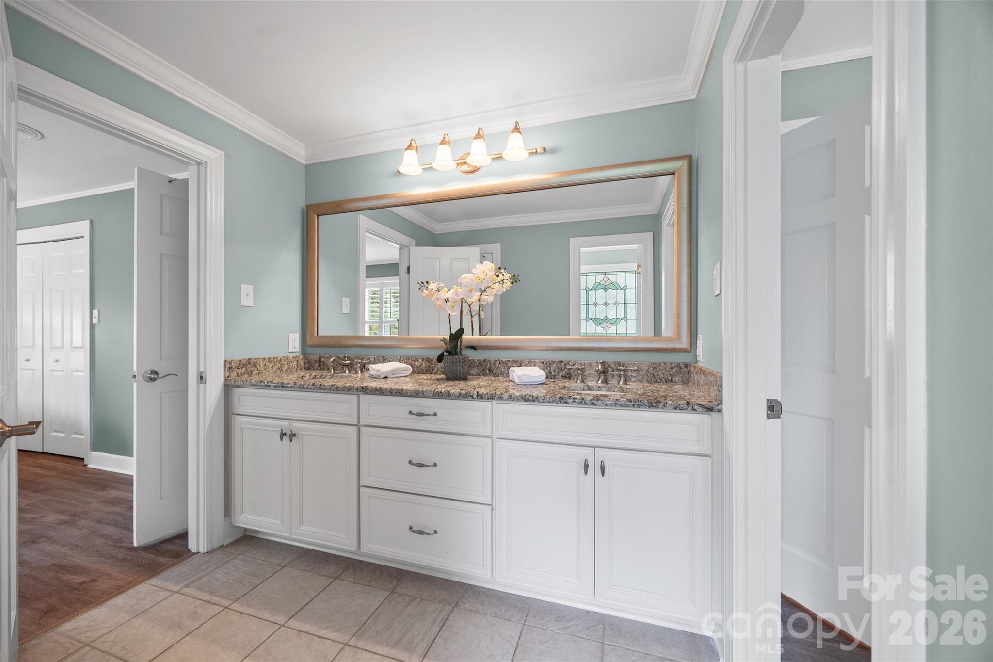 Meadow Lakes - Residential
