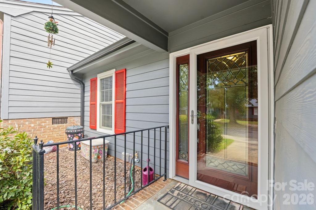 420 English Ivy Court