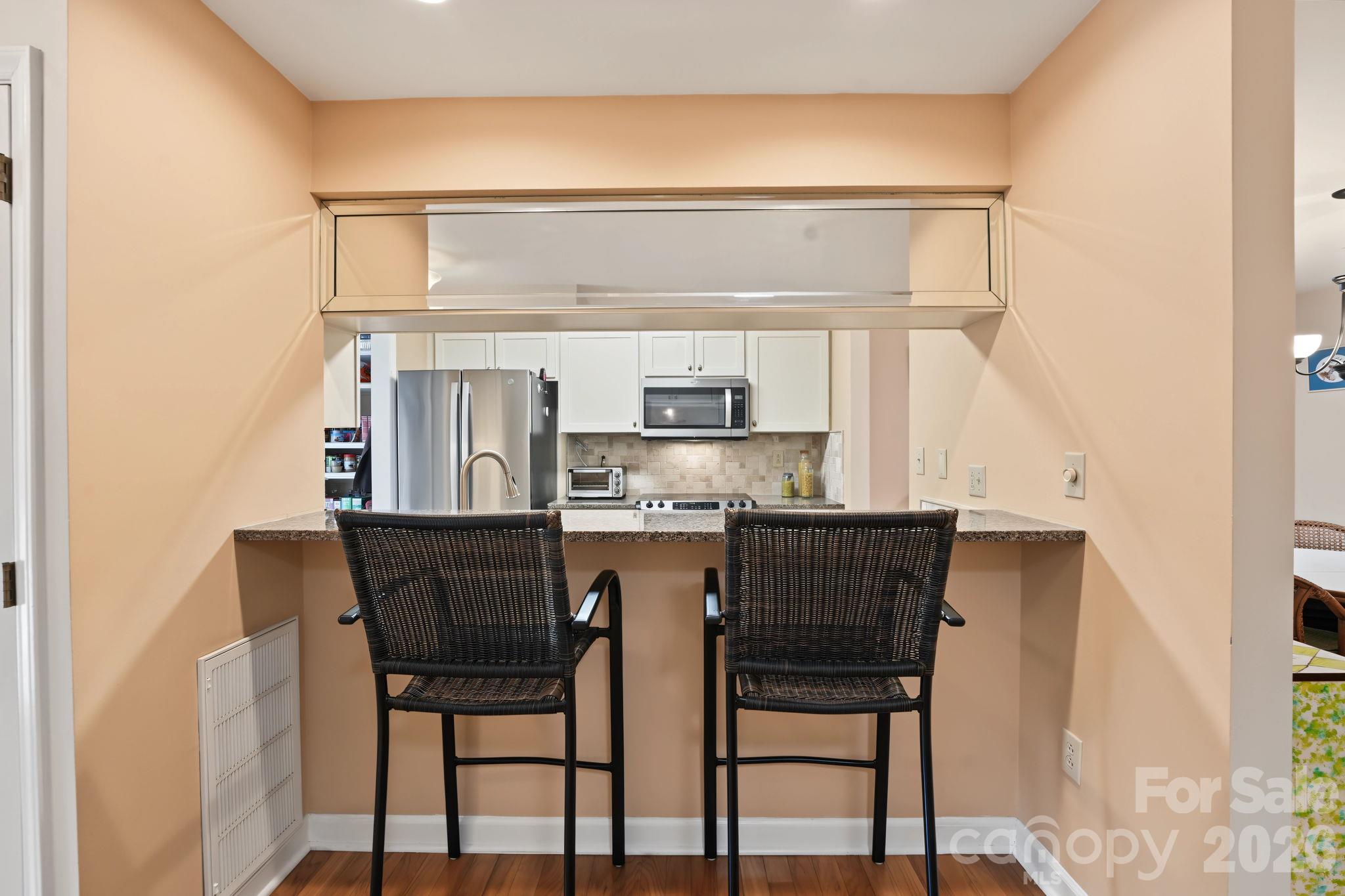 420 English Ivy Court