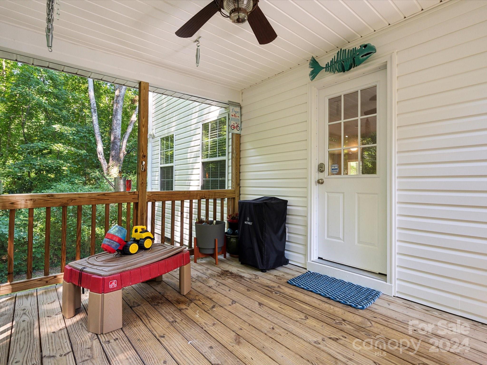 Meadow Glen - Residential