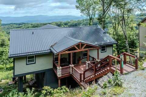 Photo of 128 Hawthorn Road, Banner Elk, NC 28604 (MLS # 4308952)