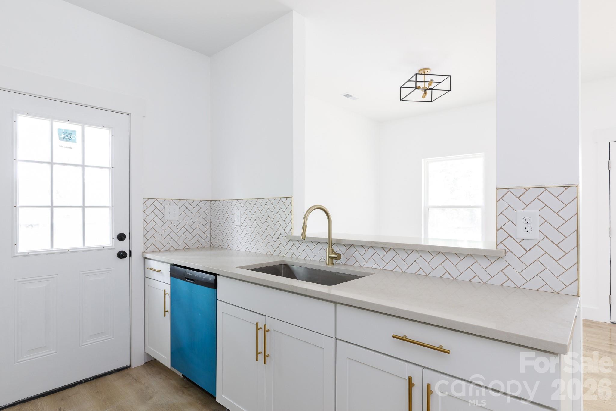 Elizabeth Heights - Residential