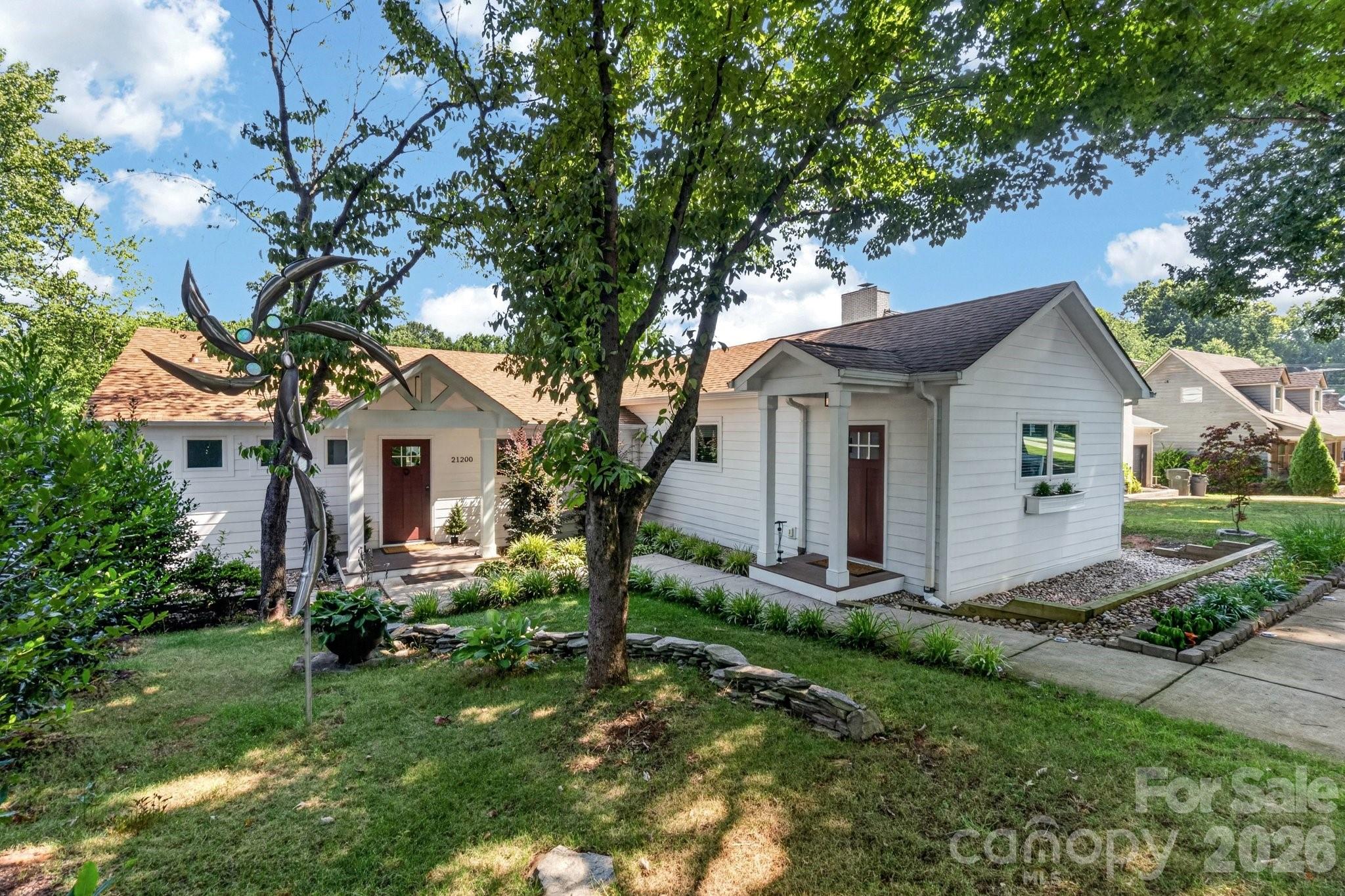 21200 Rio Oro Drive