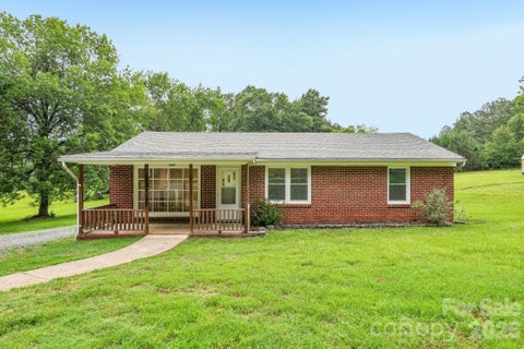 Photo of 435 Parker Circle, Norwood, NC 28128 (MLS # 4388801)