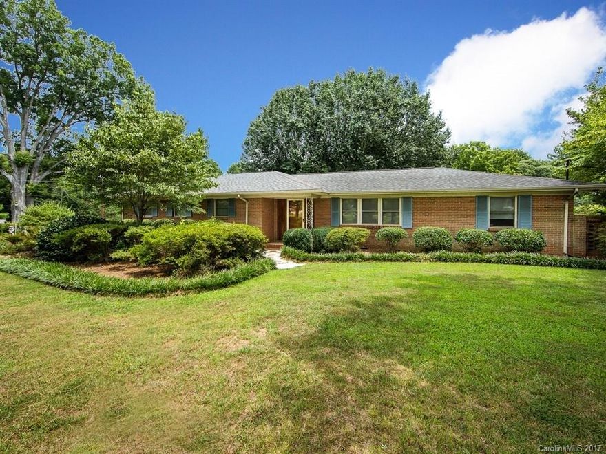 Wonderful ONE OWNER brick ranch home in Matthews/Mint Hill area!  3 Bedrooms 2 baths with family room, large open kitchen and formal dining room. Spacious bedrooms. Large side patio with brick wall surround.  Back patios look out over mature trees.  Hard to find .93 acre lot with close proximity to shopping, restaurants and Interstate 485, this home offers a nice blend of rural and urban living.  Garage w/storage room. Pride in ownership shows and this is a pleasure to show!