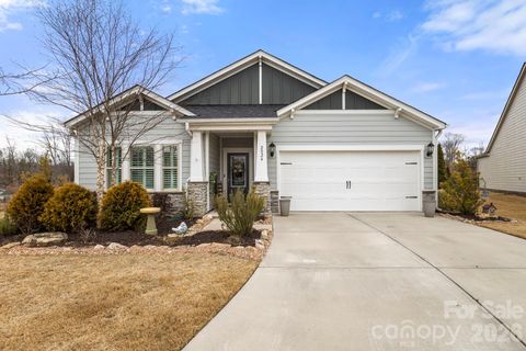 Photo of 2024 Hyacinth Court, Denver, NC 28037 (MLS # 4333470)